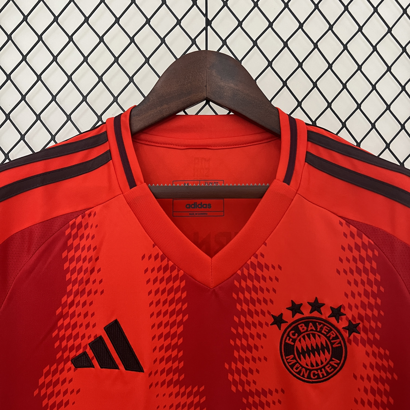 Bayern Munique HOME 24/25 - Torcedor